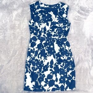 🛍Forever 21 | Floral White Sleeveless Midi Dress